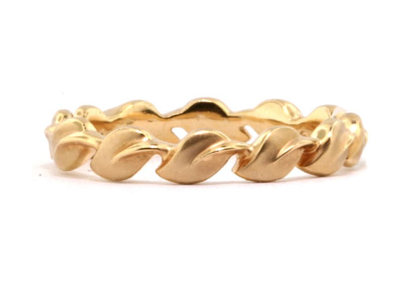 The vow wedding ring outlet